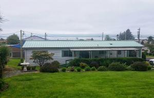 206 10th St, Garibaldi, OR 97118-2000