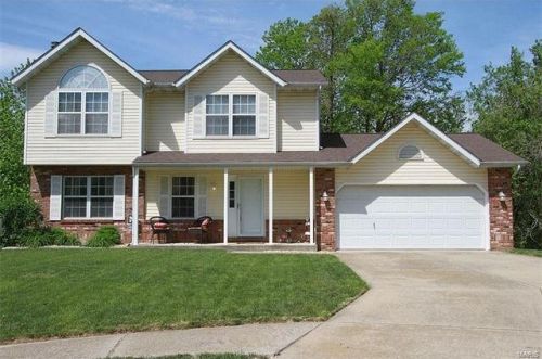 127 Forest Ct, Troy, IL 62294-2176