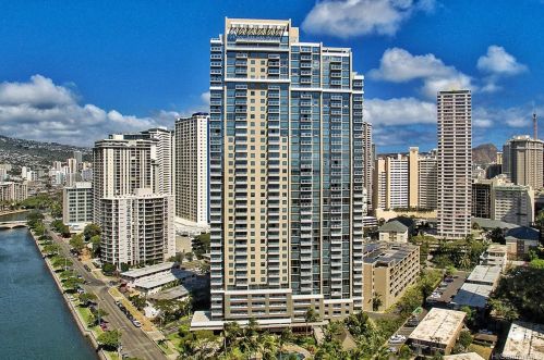 1551 Ala Wai Blvd, Honolulu HI  96815-1011 exterior