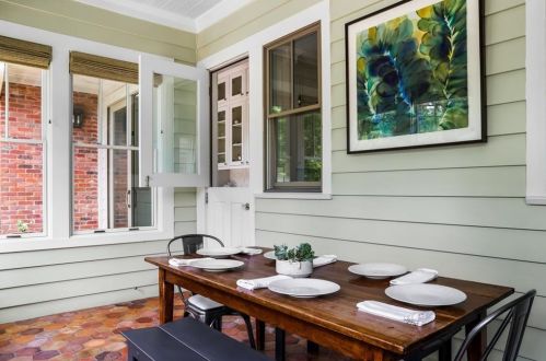 2109 Bowman Ave, Austin TX  78703-2309 exterior