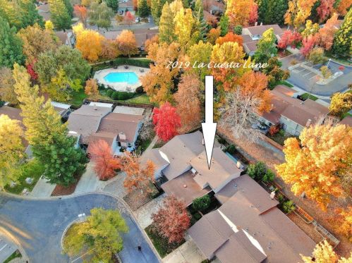 7019 La Cuesta Ln, Citrus Heights, CA 95621-4207