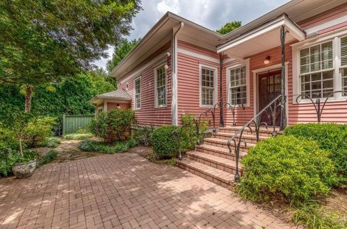 201 Concord Rd, Smyrna GA  30082-3701 exterior