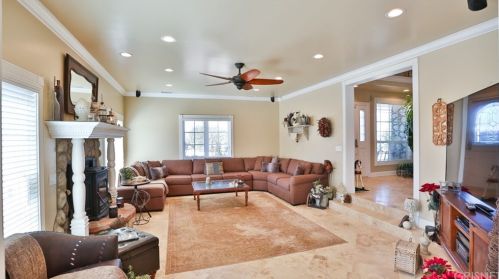 32314 121st St, Pearblossom, CA 93553-3459