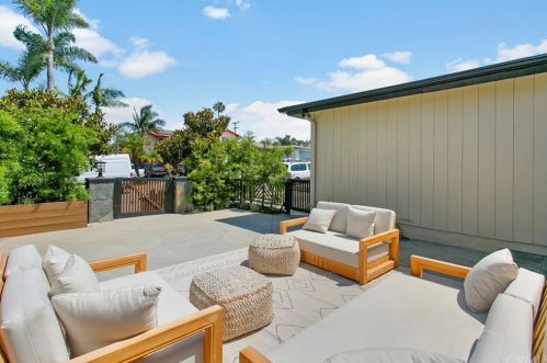 120 Avenida Buena Ventura, San Clemente, CA 92672-3401