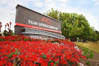 4101 Chesapeake Dr, Aurora IL  60504-5101 exterior