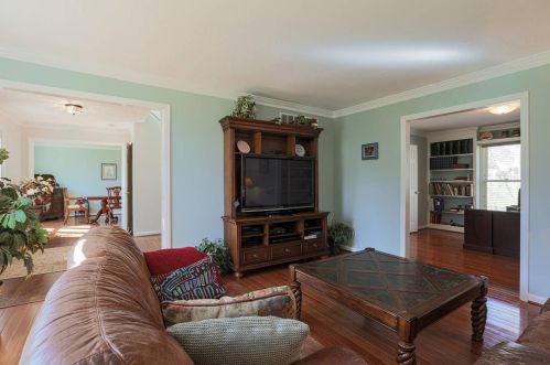 2359 Heather Hill Blvd, Cincinnati OH  45244-2666 exterior