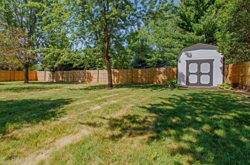 3319 Donald Ave, Saint Paul MN  55121-1707 exterior