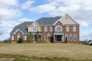 19334 Emerald Park Dr, Leesburg, VA 20175-9011