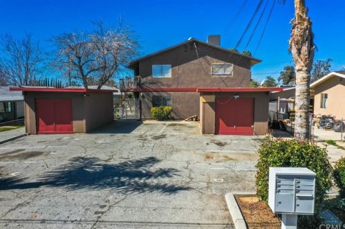 695 Massachusetts Ave, Beaumont, CA 92223-2589