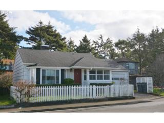 2165 Beach Dr, Jewell OR  97138-5116 exterior