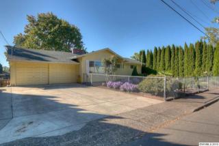 617 Meadowlawn Dr, Salem, OR 97317-5650