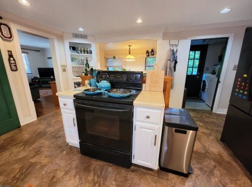 114 Harvey St, Hackettstown NJ  07840-1212 exterior