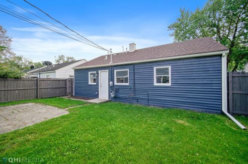 7545 Birch Ave, Hammond IN  46324-3155 exterior