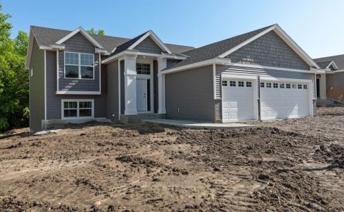 1308 Meadow Ln, Prior Lake, MN 55379