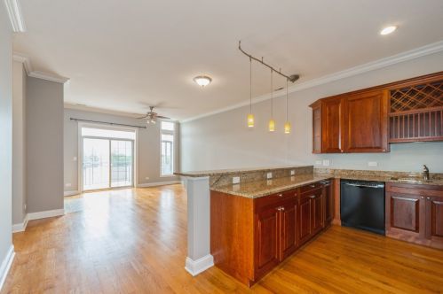 7742 Higgins Rd, Chicago, IL 60631-3353