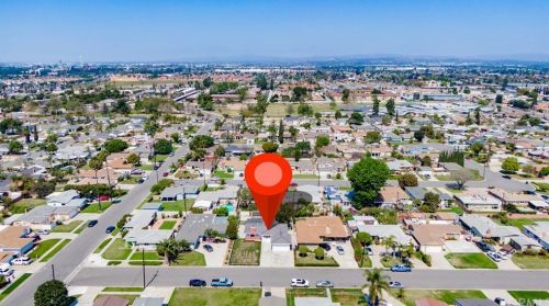 2863 Bridgeport Ave, Anaheim CA  92804-2047 exterior