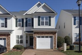 2513 Asher View Ct, Raleigh, NC 27606-4855
