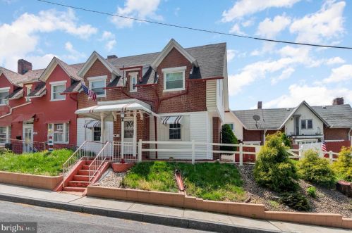 1500 Allison St, Harrisburg, PA 17104-3137