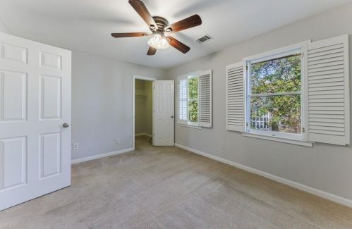 866 Lenox Oaks Cir, Atlanta GA  30324-2839 exterior