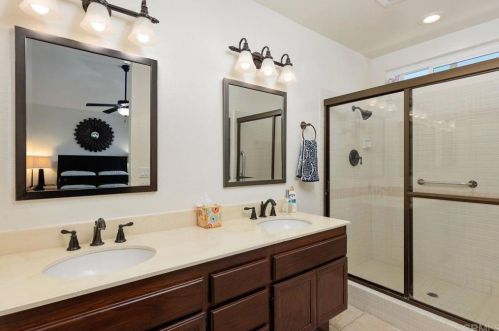 1950 Cherrywood St, Vista CA exterior