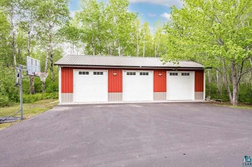 3867 Ugstad Rd, Duluth, MN 55810-9715