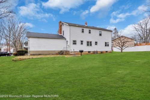 24 Brunswick Dr, Wall Township NJ  07731-1723 exterior