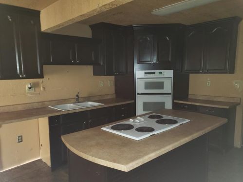 2732 Christine Ct, Fort Worth, TX 76105-3020