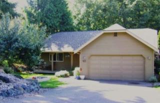 903 Yew St, Bellingham, WA 98229-6807