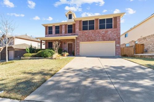 1009 Long Pointe Ave, Fort Worth, TX 76108-6932