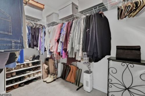 87 Thomastown Rd, Dover NJ 07803-3019 exterior