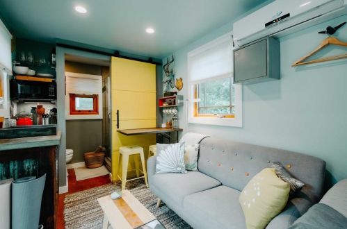 1837 Hosea L Williams Dr, Atlanta GA  30317-2211 exterior