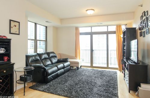 1250 Indiana Ave, Chicago, IL 60605-2860