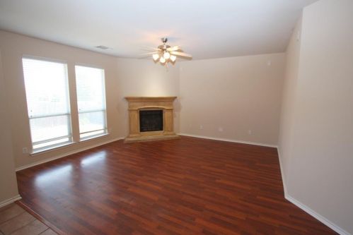 5800 Pearl Oyster Ln, Fort Worth TX  76179-7562 exterior