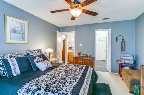 1446 Homestead Ln, Carrollton TX 75007-2991 exterior