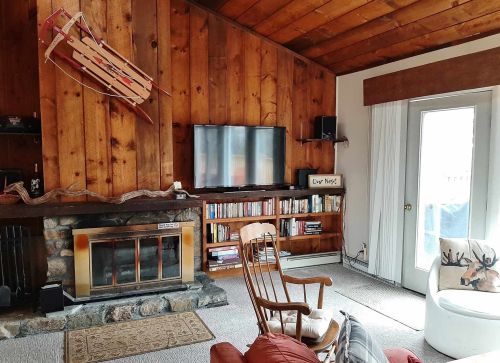 8 Mclaren Dr, Ellsworth, NH 03223-5129