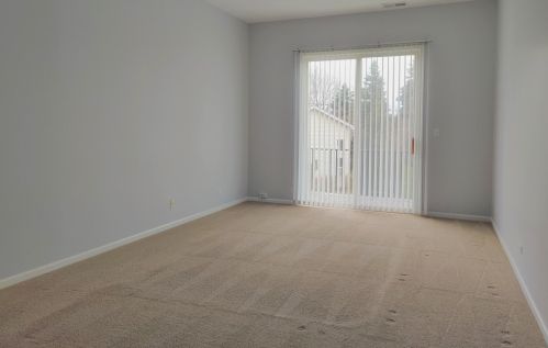 919 Huntington Dr, Elk Grove Vlg, IL 60007-7234