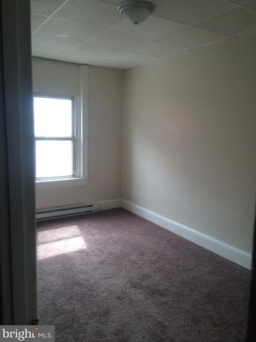 400 Norwegian St, Primrose PA 17901-3864 exterior