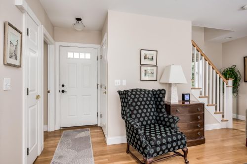 13 Fellows Ln, Lee, NH 03824-2123