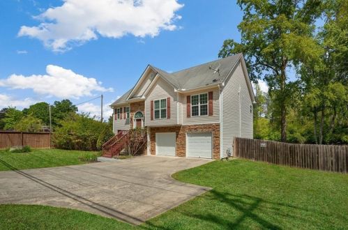 2140 Hurt Rd, Marietta, GA 30008-6024