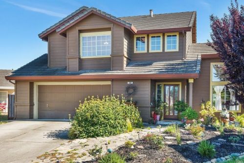 509 Quail Hollow Ct, Windsor, CA 95492-8066