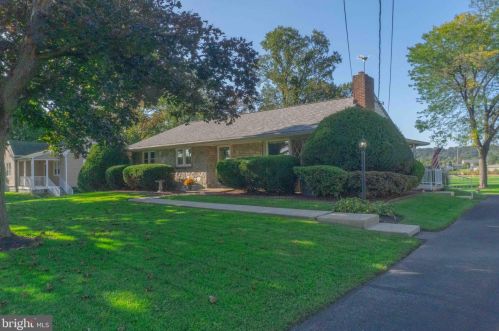 3419 Columbia Ave, Lancaster, PA 17603-4046