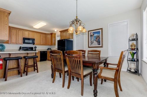 713 Ml Pond Way, Tinton Falls NJ 07724-2479 exterior