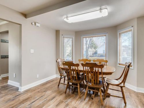 1427 Hazel St, Saint Paul MN  55119-4220 exterior