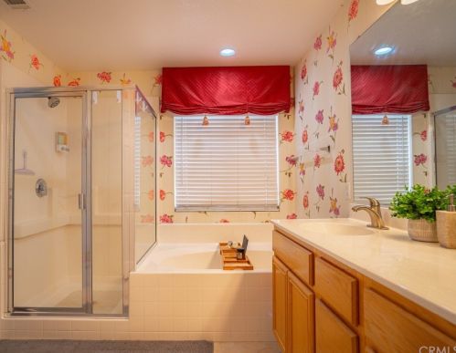 3527 Cooperstown Ave, Lancaster CA  93535-2429 exterior