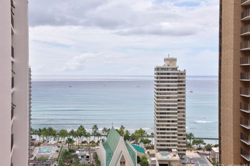 201 Ohua Ave, Honolulu HI  96815-3653 exterior