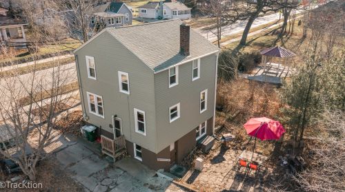 209 River St, Batavia, IL 60510-2355