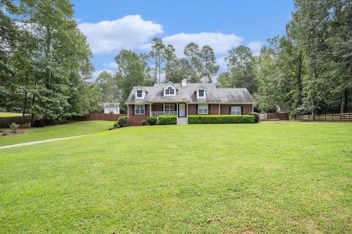 300 Grove Ct, Mcdonough, GA 30252-3935