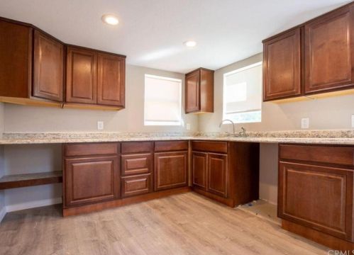 7664 Fern, Riverside CA  92504-4427 exterior