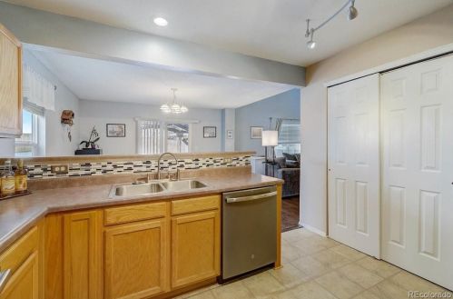 22386 Navarro Dr, Aurora CO 80013-2907 exterior