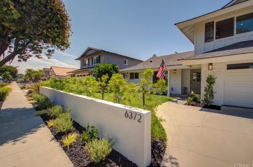 6372 Heil Ave, Huntington Beach CA  92647-4232 exterior